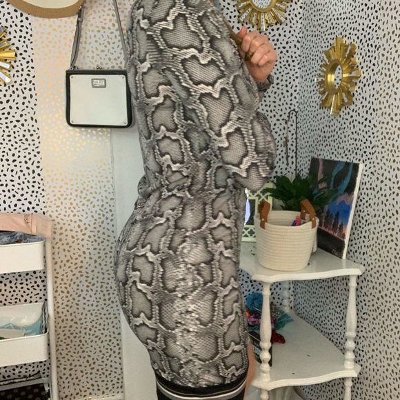 Michael Kors snake skin dress - Picture 7 of 9